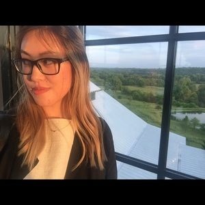 Meet your Posher, Theresa